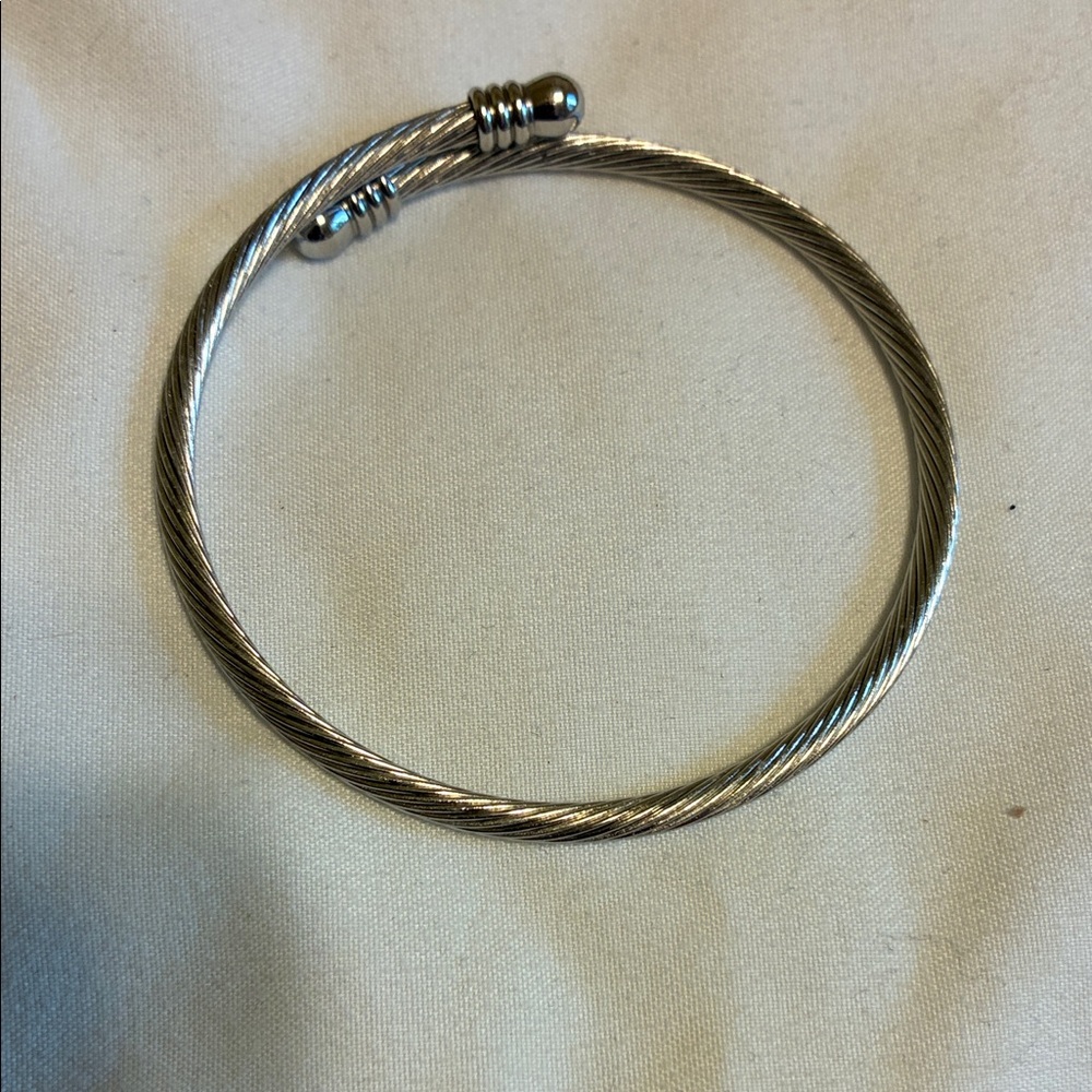Elegant Faux Silver-Toned Women's Bracelet